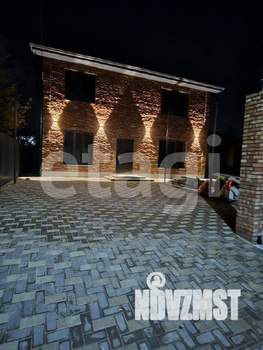 Дом 175м&sup2;, 2-этажный, участок 4 сот.  