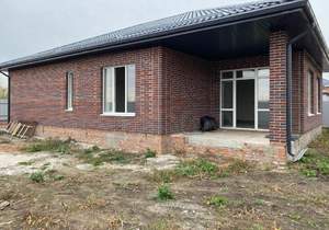 Дом 140м&sup2;, 1-этажный, участок 6 сот.  