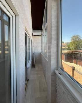 Дом 164м&sup2;, 3-этажный, участок 6 сот.  