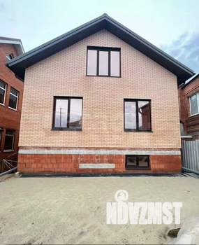 Дом 138м&sup2;, 2-этажный, участок 2 сот.  