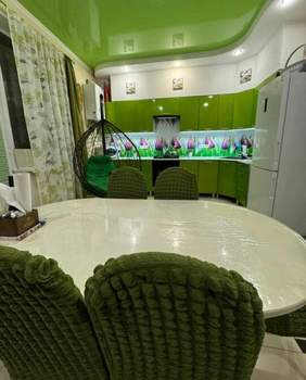 Дом 140м&sup2;, 2-этажный, участок 3 сот.  