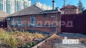 Дом 60м&sup2;, 2-этажный, участок 3 сот.  