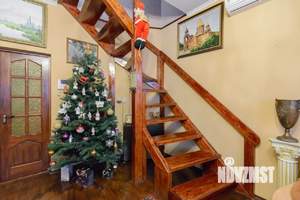 Дом 150м², 2-этажный, участок 3 сот.  