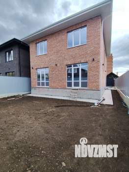 Дом 210м&sup2;, 2-этажный, участок 4 сот.  