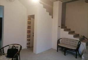 Дом 180м&sup2;, 2-этажный, участок 4 сот.  