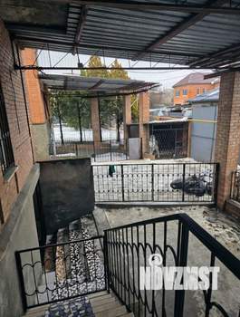 Дом 180м&sup2;, 2-этажный, участок 4 сот.  