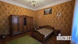 Дом 594м&sup2;, 4-этажный, участок 5 сот.  