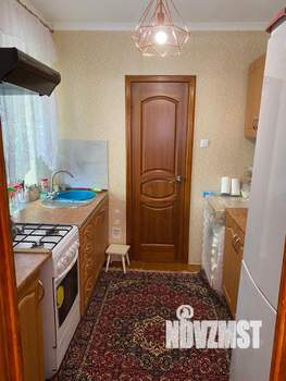 Дом 50м², 2-этажный, участок 5 сот.  