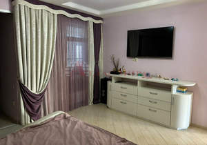 Дом 354м², 3-этажный, участок 3 сот.  