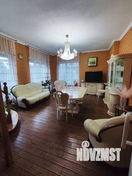 Дом 212м&sup2;, 2-этажный, участок 5 сот.  