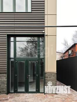 Дом 370м&sup2;, 4-этажный, участок 3 сот.  