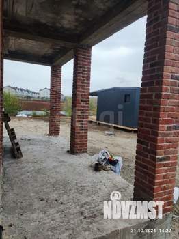 Дом 170м&sup2;, 2-этажный, участок 4 сот.  