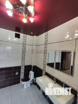 Дом 246м&sup2;, 3-этажный, участок 3 сот.  