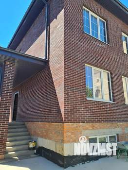 Дом 288м&sup2;, 3-этажный, участок 4 сот.  