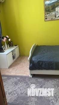 Дом 220м², 3-этажный, участок 6 сот.  