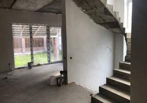 Дом 220м², 2-этажный, участок 5 сот.  
