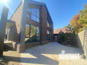 Дом 320м&sup2;, 2-этажный, участок 7 сот.  