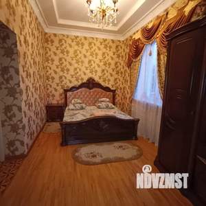 Дом 350м², 2-этажный, участок 5 сот.  