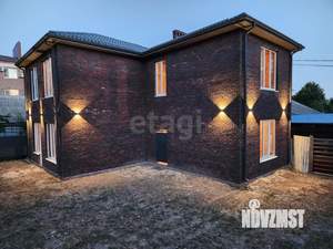 Дом 170м&sup2;, 2-этажный, участок 3 сот.  