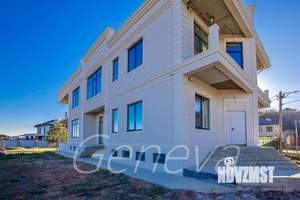 Дом 550м&sup2;, 3-этажный, участок 16 сот.  