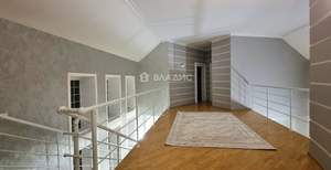 Дом 446м&sup2;, 2-этажный, участок 522 сот.  