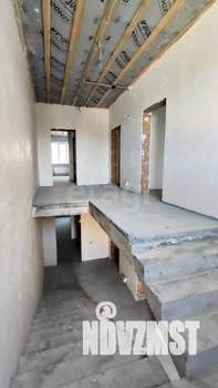 Дом 236м&sup2;, 2-этажный, участок 5 сот.  