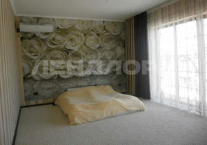 Дом 203м&sup2;, 2-этажный, участок 6 сот.  