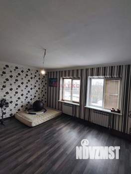 Дом 246м&sup2;, 3-этажный, участок 3 сот.  