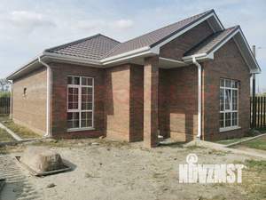 Дом 110м&sup2;, 1-этажный, участок 4 сот.  