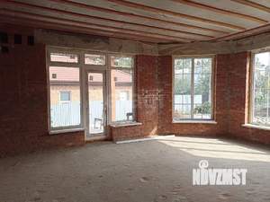 Дом 130м&sup2;, 1-этажный, участок 4 сот.  