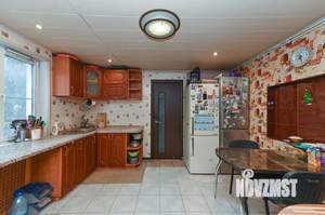 Дом 207м², 2-этажный, участок 4 сот.  