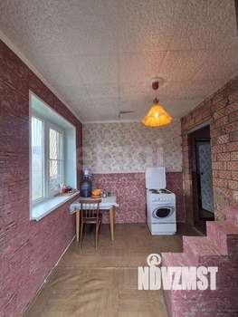 Дом 61м&sup2;, 2-этажный, участок 5 сот.  