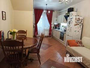 Дом 70м², 2-этажный, участок 1 сот.  