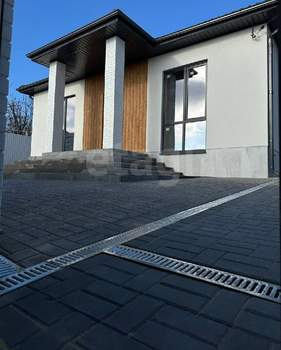 Дом 148м&sup2;, 1-этажный, участок 6 сот.  