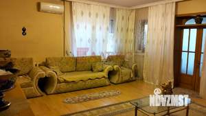 Дом 170м², 2-этажный, участок 4 сот.  