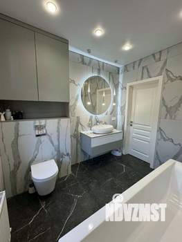 Дом 120м&sup2;, 2-этажный, участок 3 сот.  