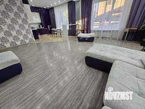 Дом 206м&sup2;, 2-этажный, участок 6 сот.  