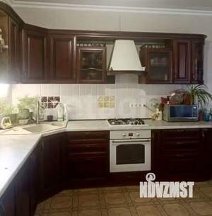 Дом 132м&sup2;, 2-этажный, участок 3 сот.  