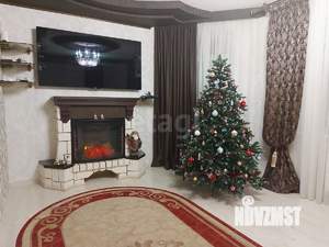 Дом 145м&sup2;, 2-этажный, участок 3 сот.  