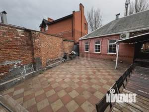 Дом 190м&sup2;, 2-этажный, участок 5 сот.  