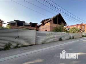 Дом 260м&sup2;, 2-этажный, участок 7 сот.  