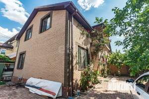 Дом 193м&sup2;, 2-этажный, участок 2 сот.  