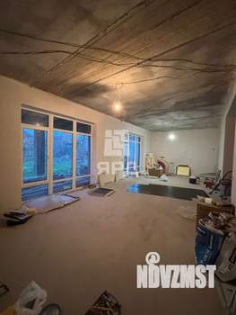 Дом 210м², 2-этажный, участок 6 сот.  