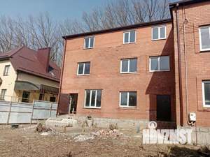 Дом 700м², 3-этажный, участок 7 сот.  