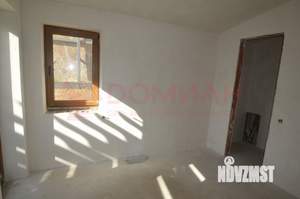 Дом 200м&sup2;, 2-этажный, участок 3 сот.  