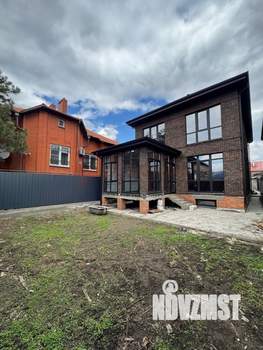 Дом 250м², 2-этажный, участок 3 сот.  