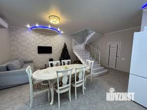 Дом 112м&sup2;, 2-этажный, участок 6 сот.  