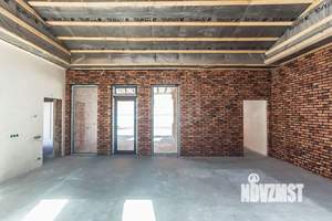 Дом 184м², 1-этажный, участок 6 сот.  