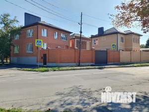Коттедж 271м², 2-этажный, участок 3 сот.  