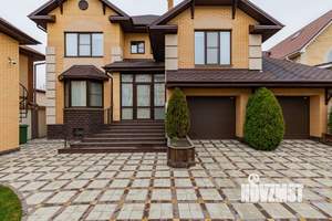 Дом 550м², 3-этажный, участок 7 сот.  